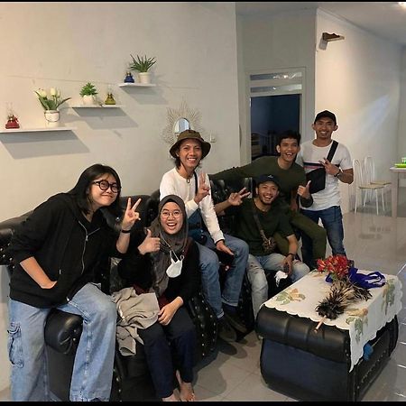 Twentynine Homestay Banyuwangi  Exterior foto