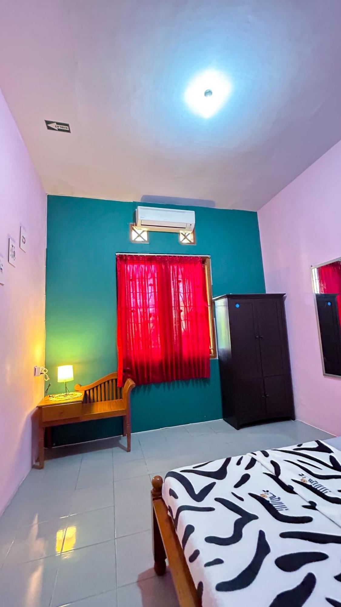 Twentynine Homestay Banyuwangi  Exterior foto
